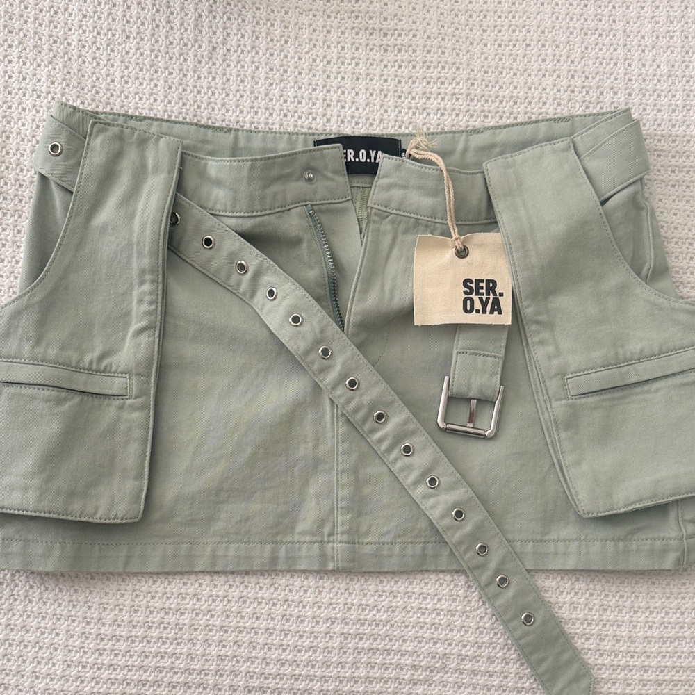 NWT SER.O.YA Sage Green Utility Mini Skort with Grommet Belt Sz 26